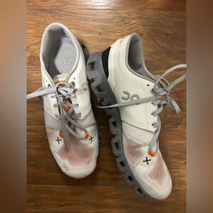 On Running X 3 Cream and Gray Sneakers with Orange Accents Men’s Size 7